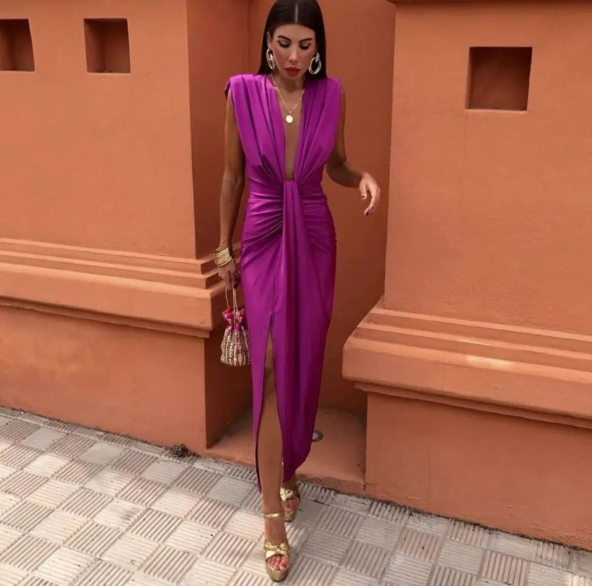 Amelia - Vestido moderno elegante