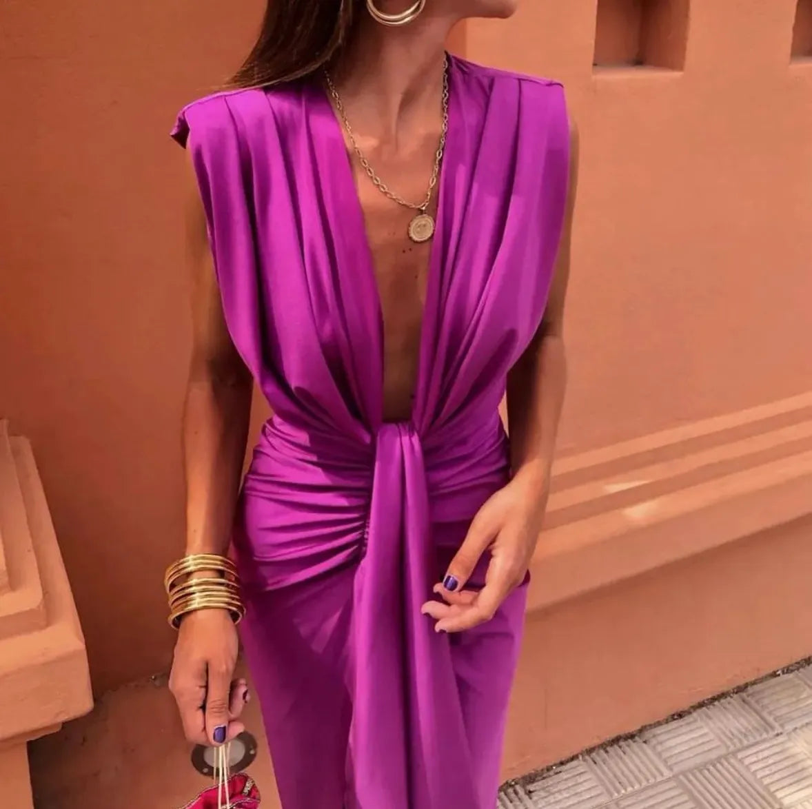 Amelia - Vestido moderno elegante
